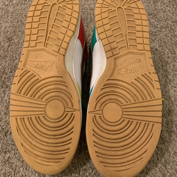 Dunk low SE Free.99 - Picture 5 of 5